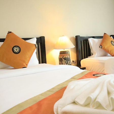 Harmony Patong Hotel Exterior photo